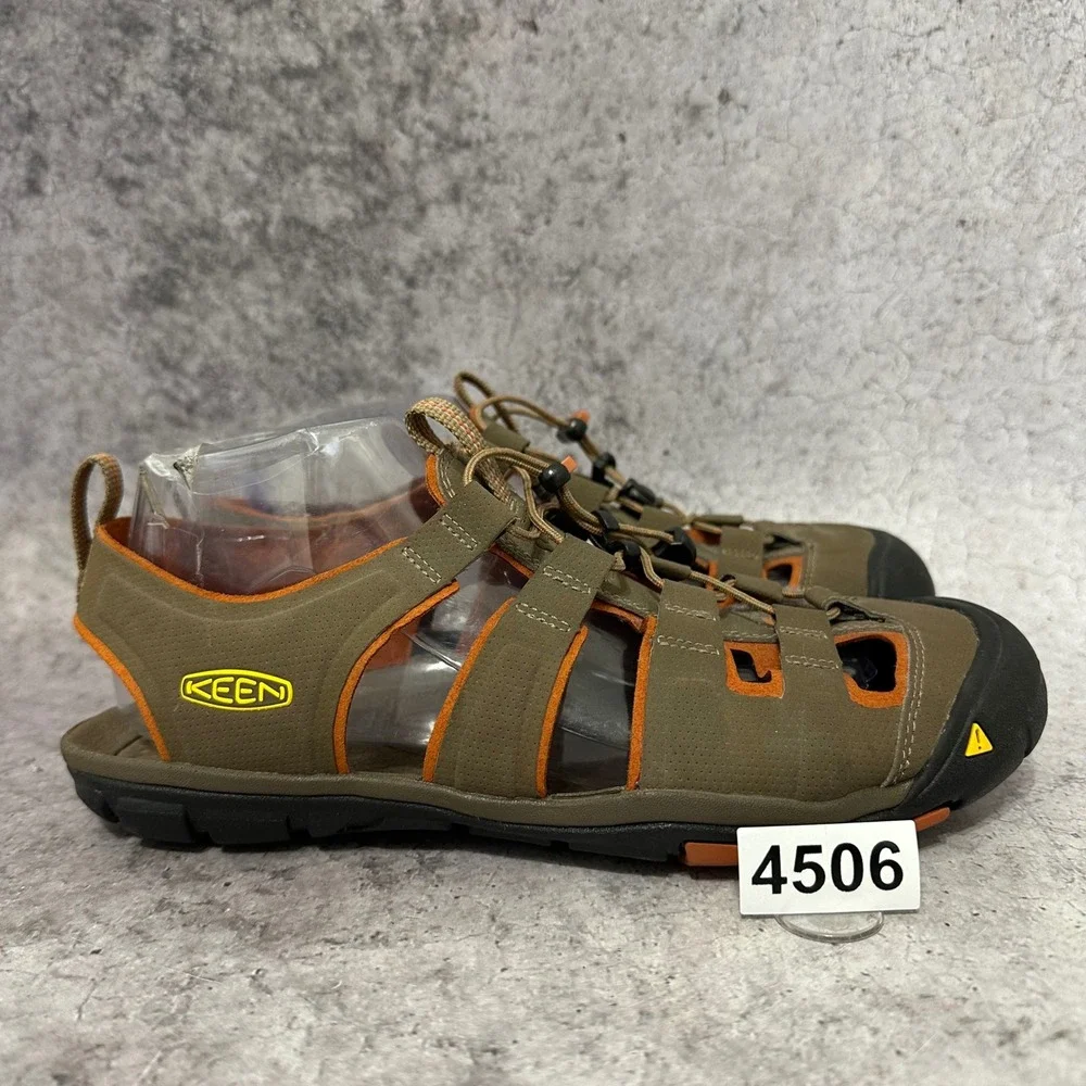KEEN Clearwater CNX Sandals Mens 9 Brown Water Hiking Outdoor Bungee
